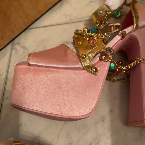 Dolls Kill Crowned Charmer Princess Jewel Heels - brand new - Picture 15 of 16